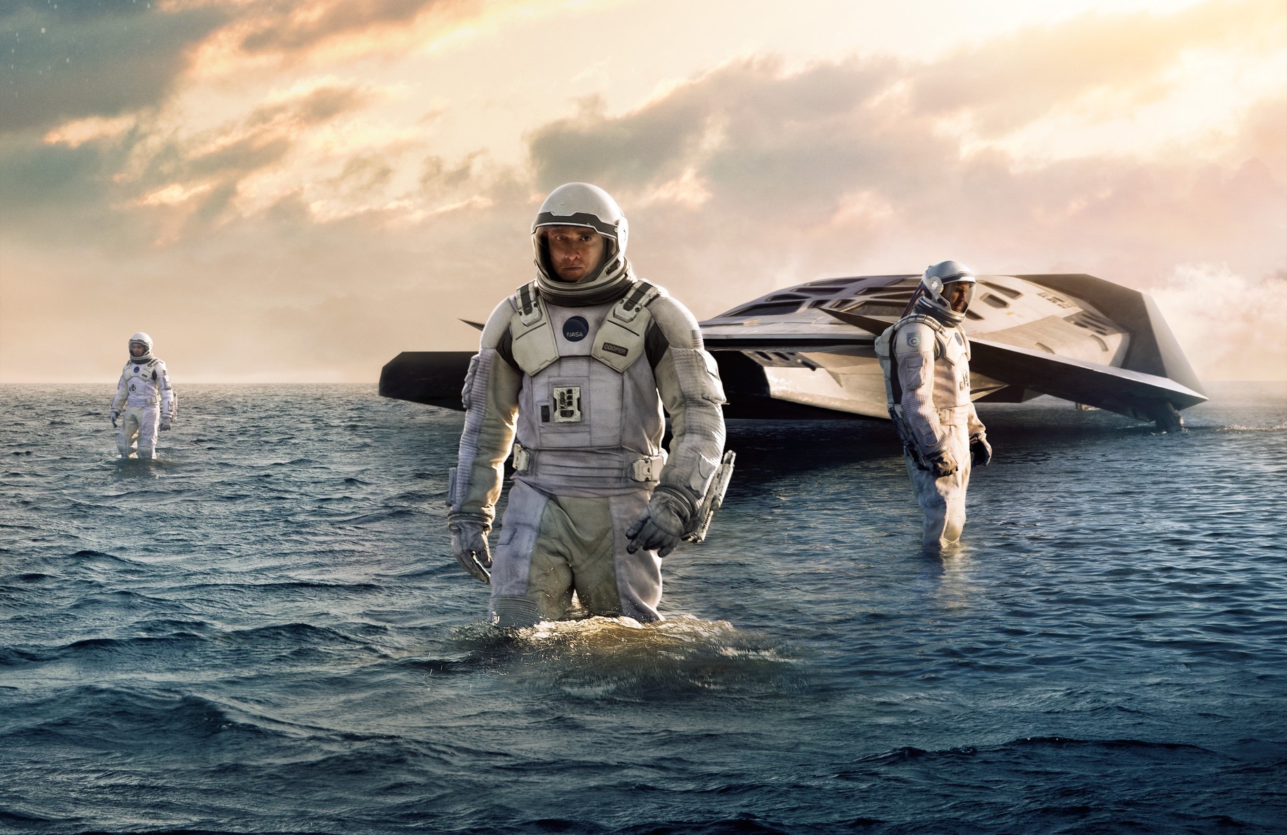 INTERSTELLAR