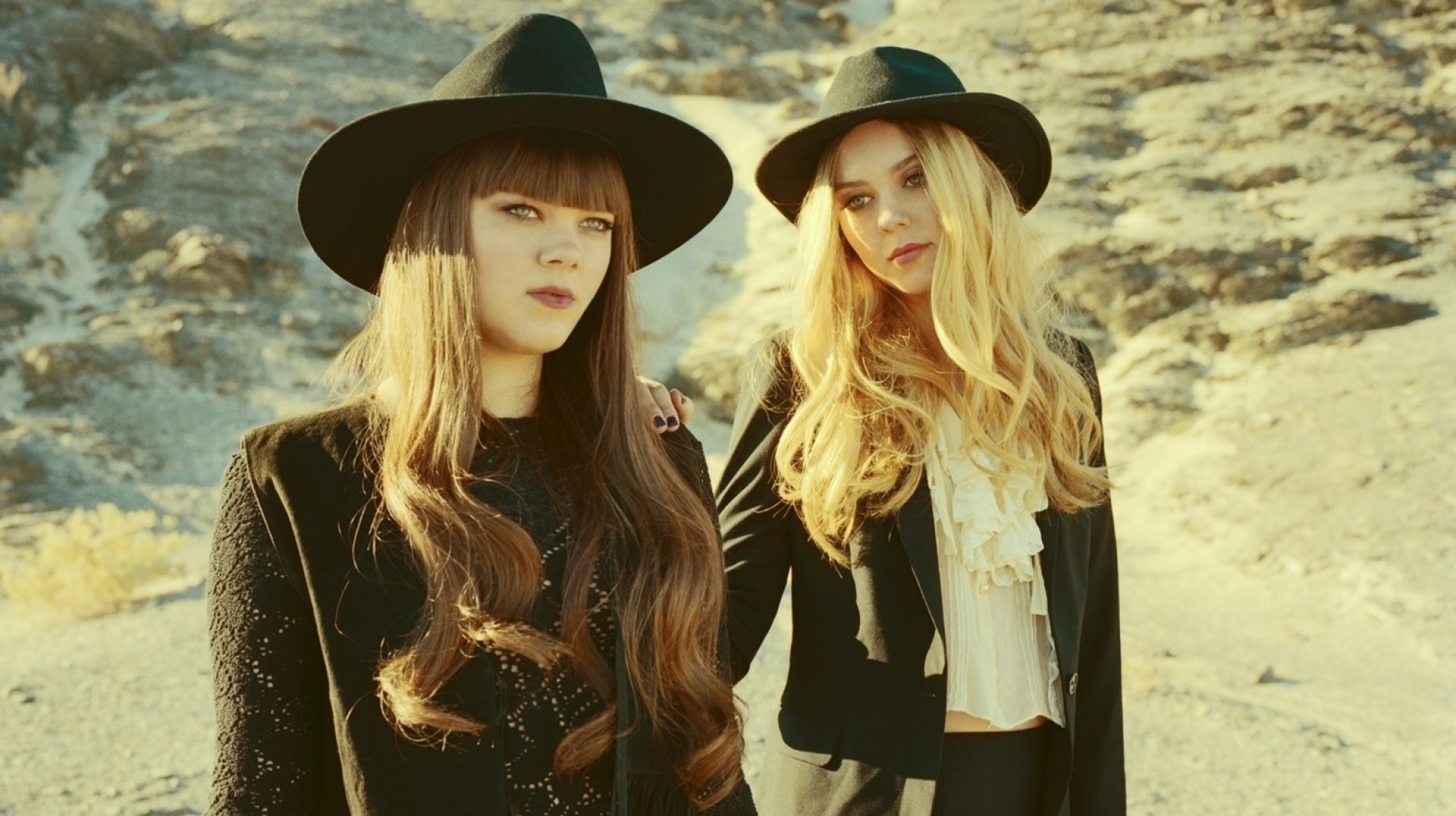 FIRST AID KIT_STAY GOLD